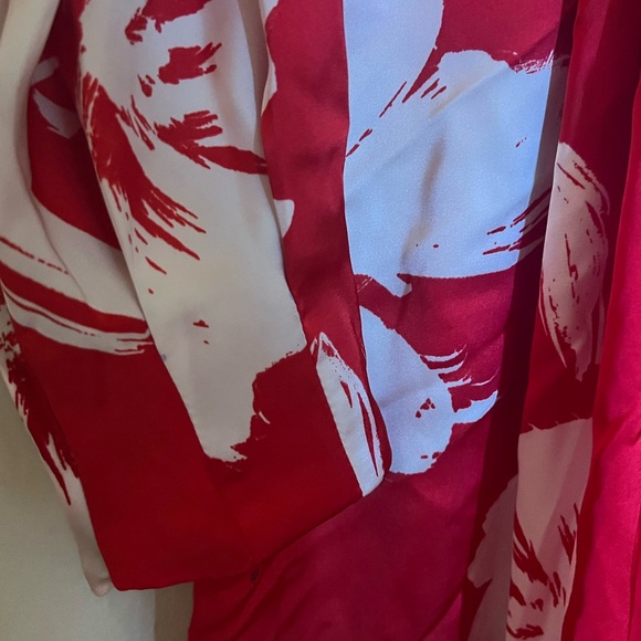 Zara red and white satin long sleeves maxi dress - Picture 3 of 6